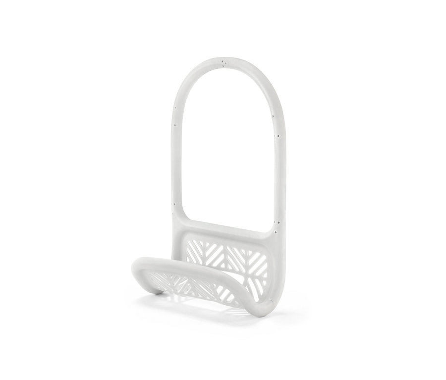 Bílý držák na houbičku.