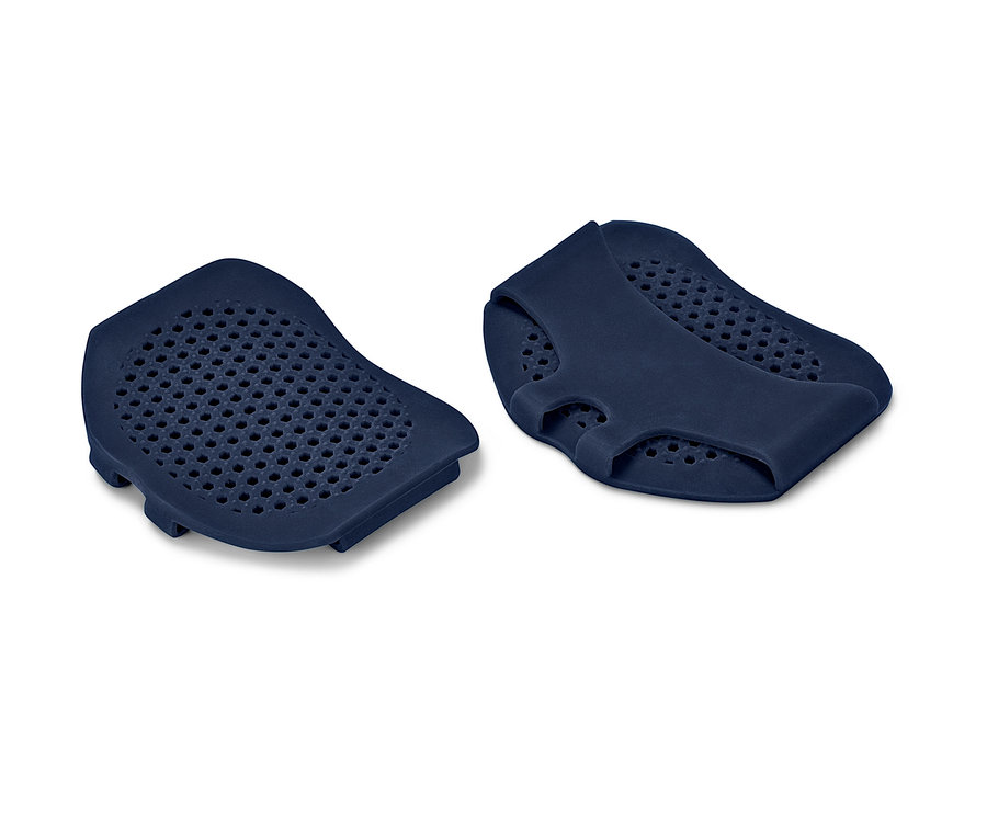 Dva modré polštářky na bříška chodidel.