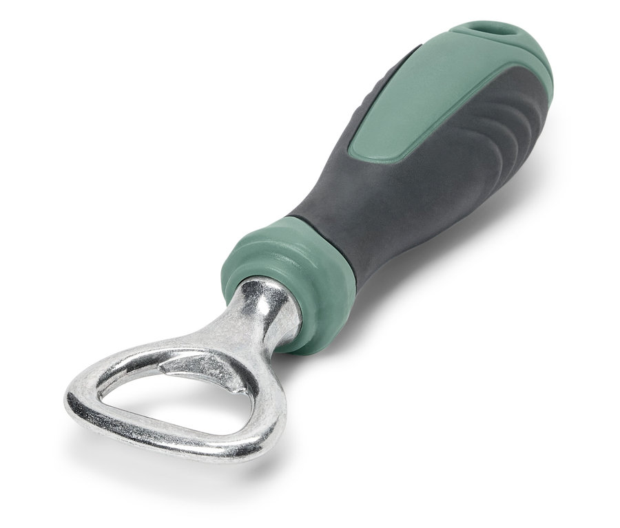 Stříbrný otvírák na lahve s šedozelenou rukojetí.