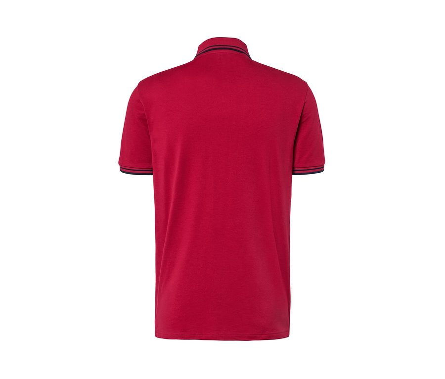 Červená polokošile z piké zezadu.