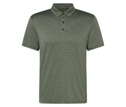 Zelené polo s třemi knoflíky.