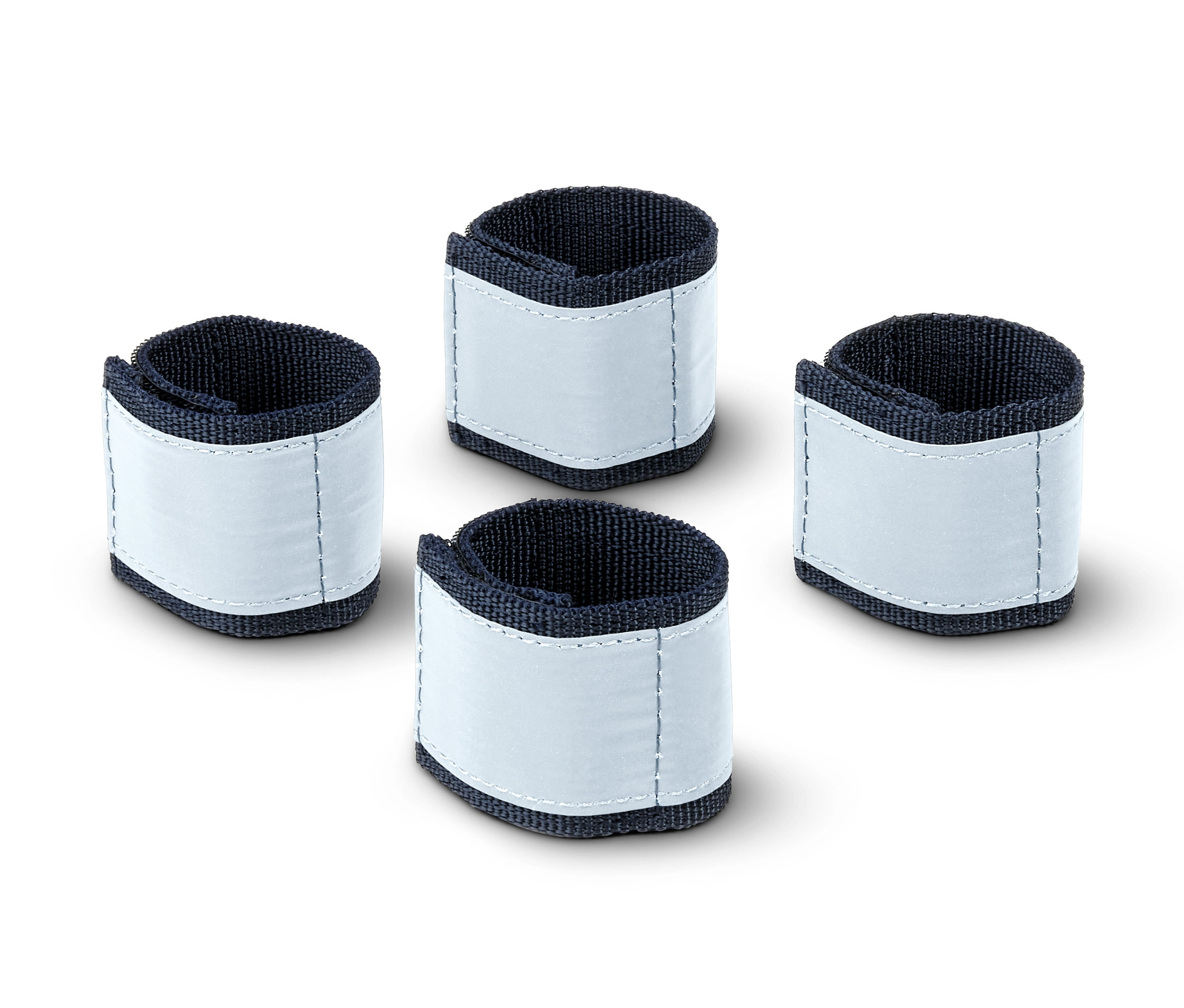 Čtyři reflexní pásky na tlapky.