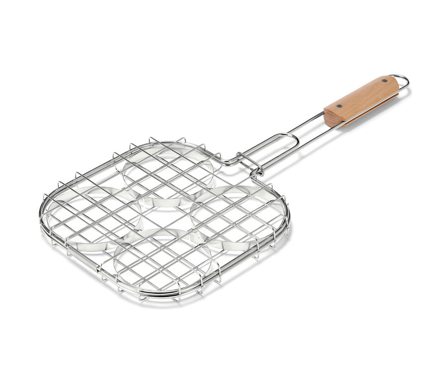 BBQ obracečka na hamburgery se čtyřmi kruhovými prohlubněmi a dřevěnou rukojetí.