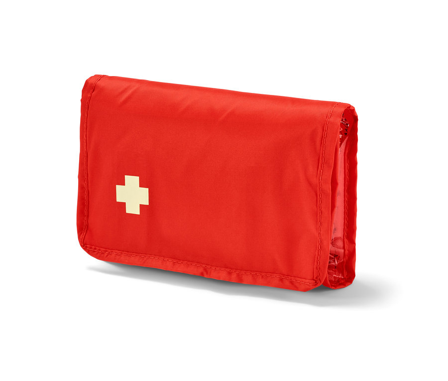 Červená brašna první pomoci na jízdní kolo s bílým křížem.