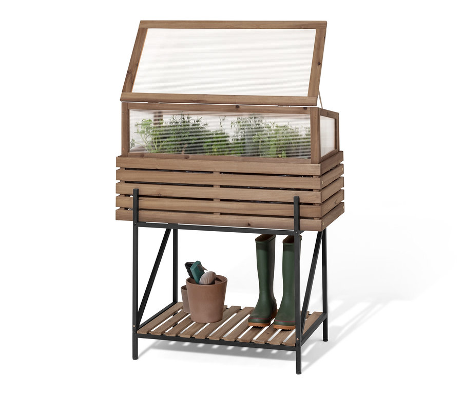 Vyvýšený truhlík se skleníkovým nástavcem »Elin« s rostlinami, květináčem a holínkami.