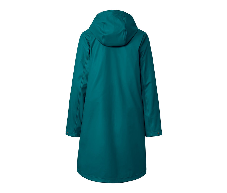 Pohled zezadu na dlouhý kabát do deště s kapucí v petrolejově modré barvě.