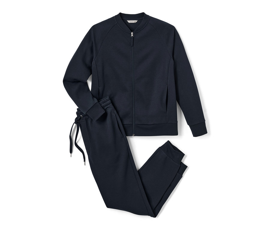 Tmavě modrá domácí souprava se zipem a kalhotami se stahovací šňůrkou.