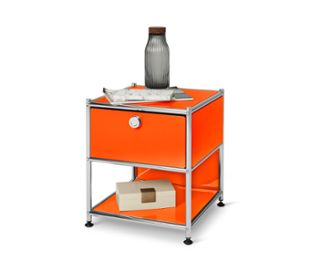 Oranžová