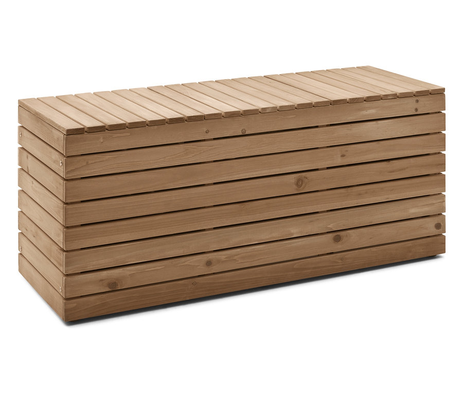 Dřevěná lavice s lamelovým vzorem.