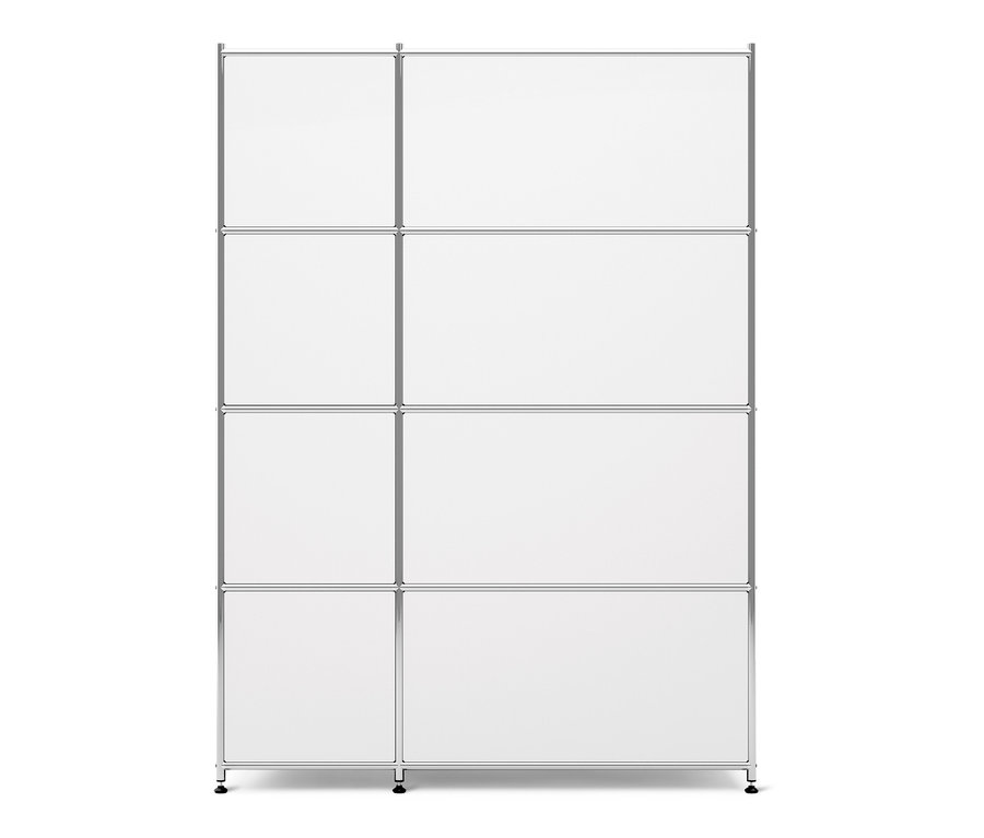 Bílý kovový regál CN3 se čtyřmi výklopnými dvířky.