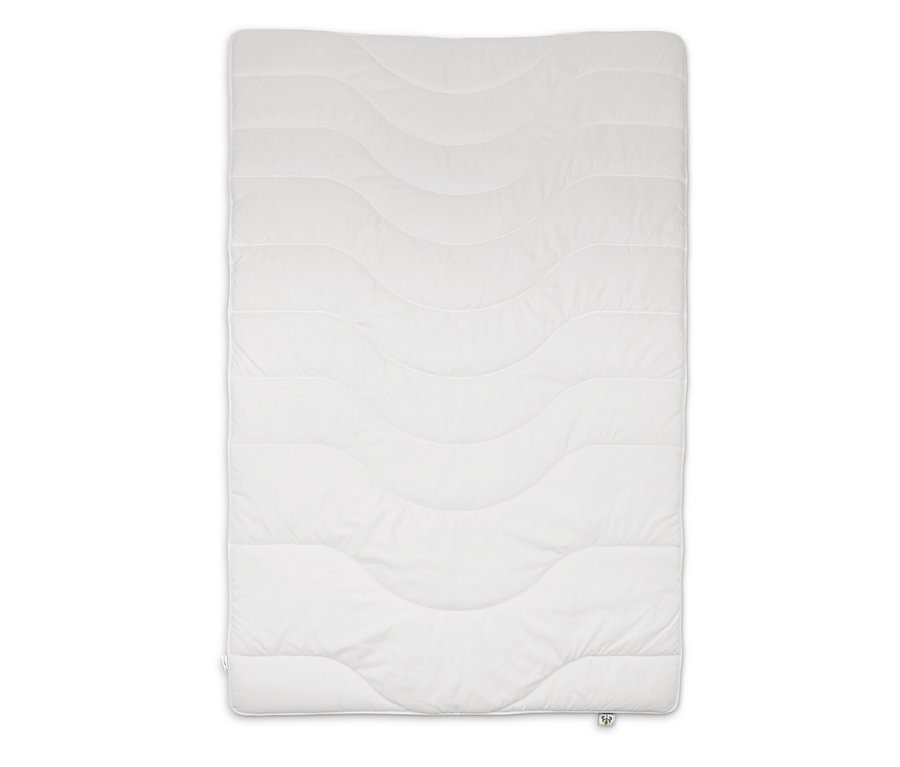 Bílá prošívaná přikrývka irisette® greenline Duo.