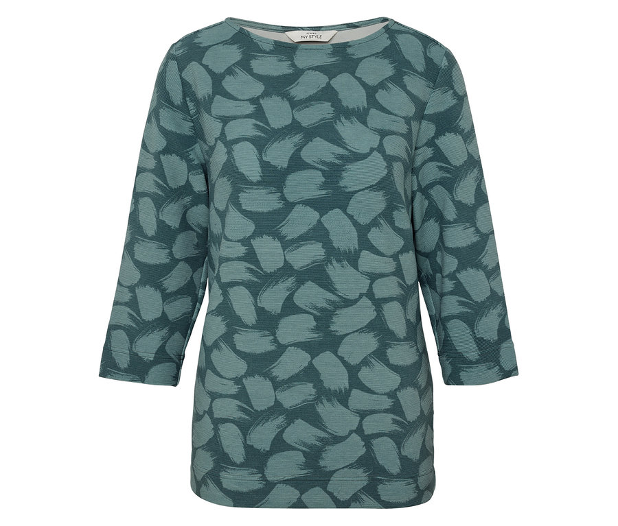 Dámská halenka s tříčtvrtečními rukávy a zeleným vzorem.