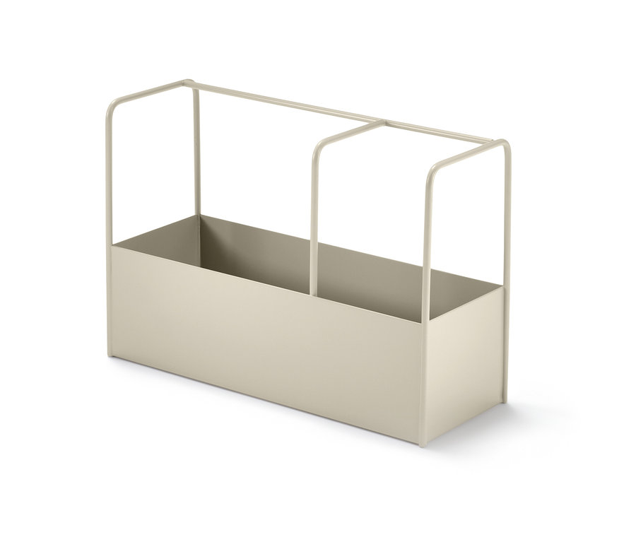 Béžový stojan na kuchyňské náčiní.