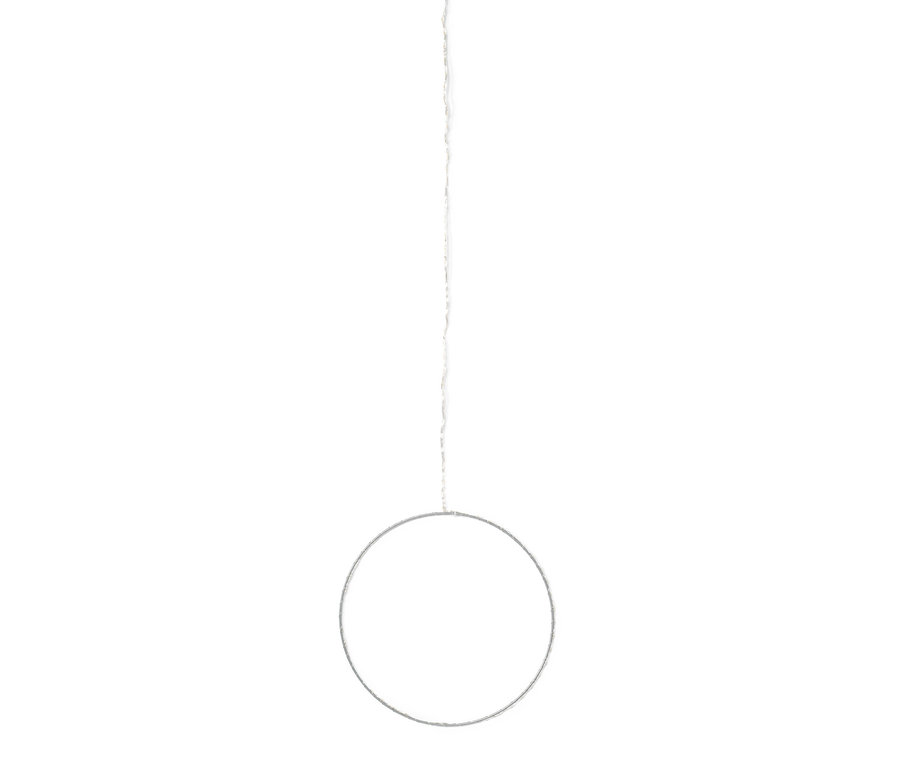 Zavěšený venkovní LED kruh.