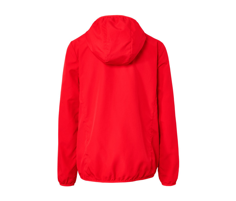 Detail zadní strany červeno-oranžové lehké funkční bundy »pack me«.