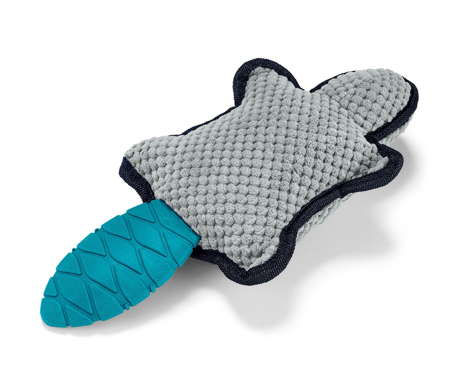 Plyšová hračka pro psy »Bobr« šedé barvy s modrým ocasem.