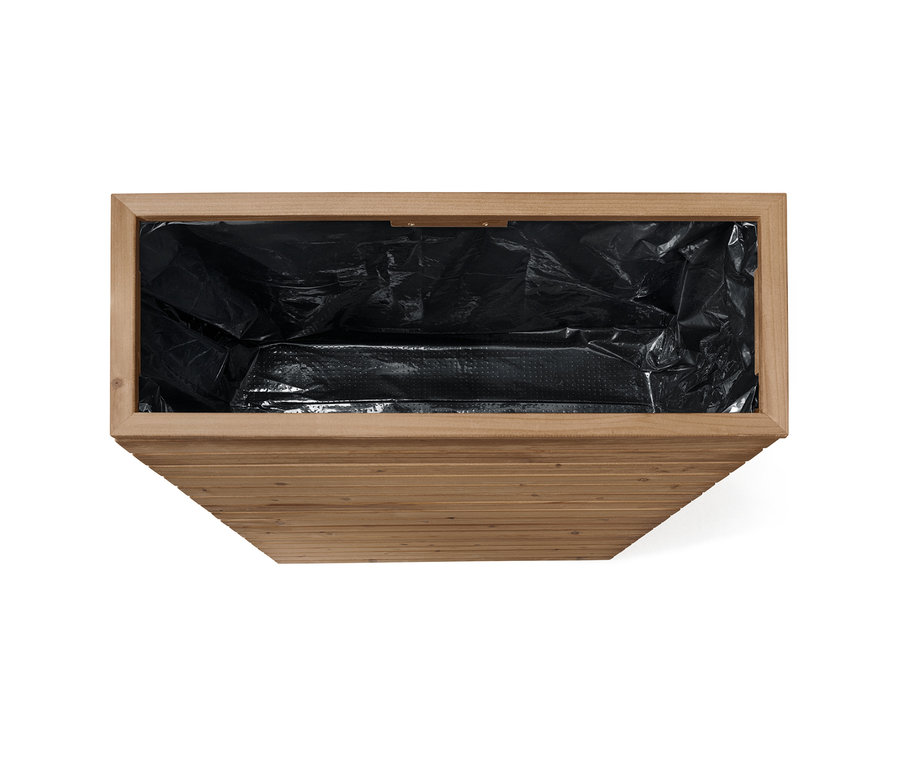 Pohled shora na prázdný prvek pro rozdělení prostoru s truhlíkem »Tinus« s černou vložkou.