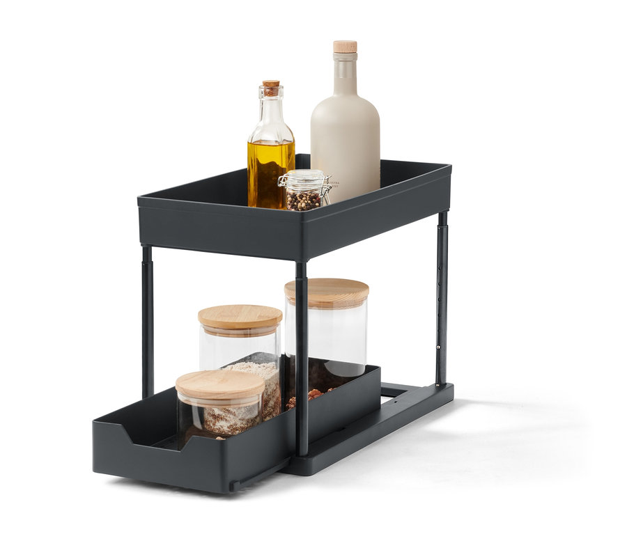 Dvoupatrový výsuvný regál do skříňky s oleji a kořenkami.