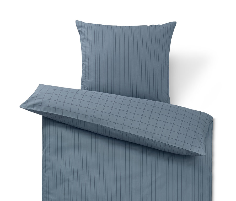 Modré pruhované povlečení renforcé standardní a nadměrné velikosti.