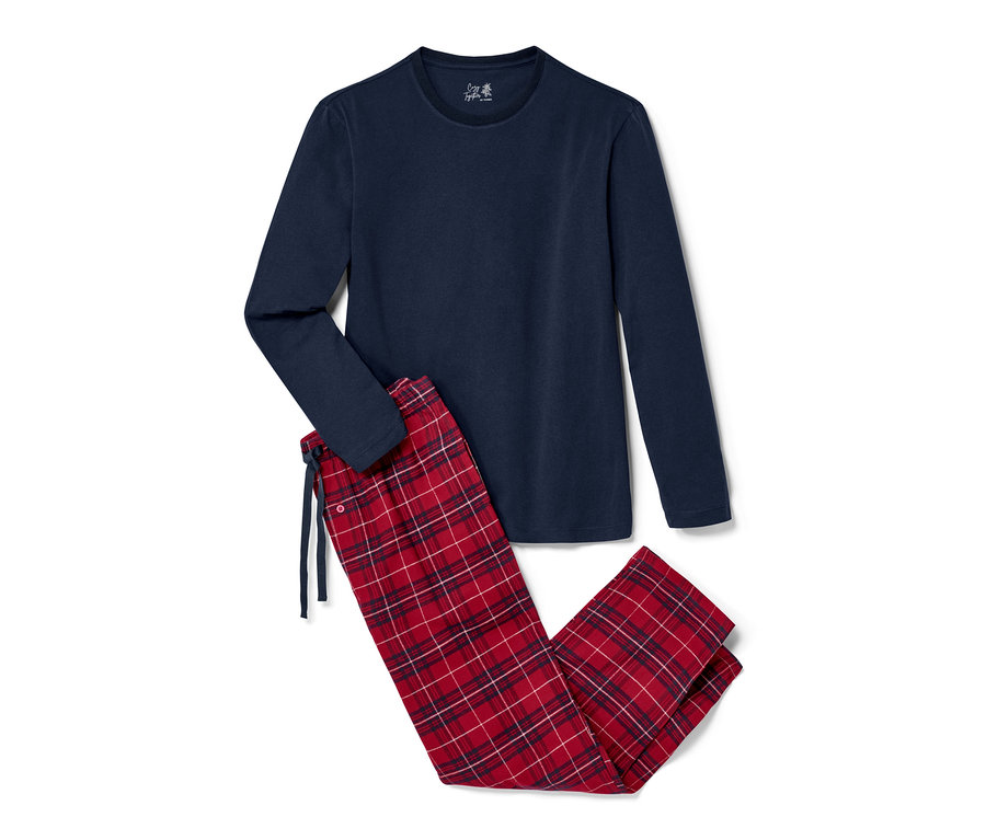 Tmavě modré pánské pyžamo s flanelovými kalhotami s kostkovaným vzorem v červené a tmavě modré barvě.
