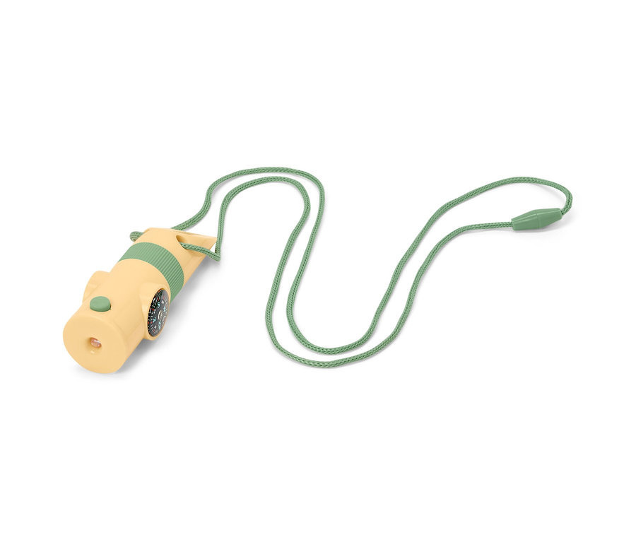 Žlutý kompaktní outdoorový nástroj se zelenou šňůrkou.