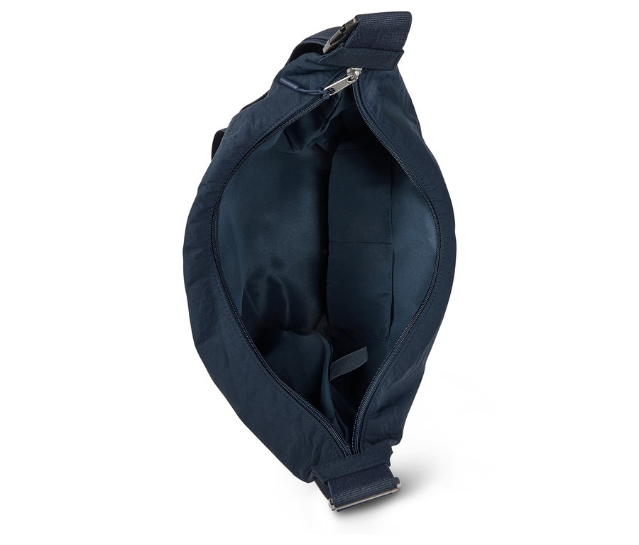 Otevřená tmavě modrá taška přes rameno, pohled dovnitř.