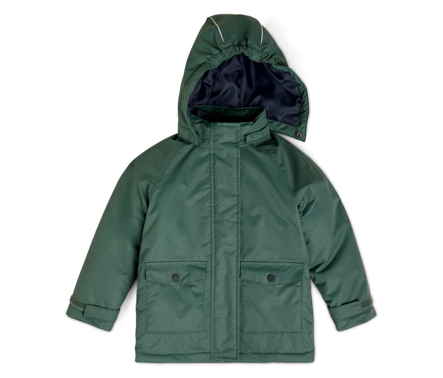 Zelená bunda s kapucí na bílém pozadí.