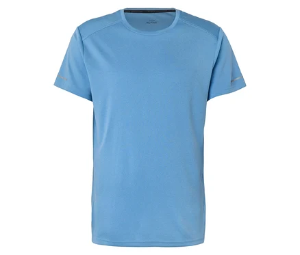 Světle modrý sportovní top s krátkým rukávem leží na bílém pozadí.