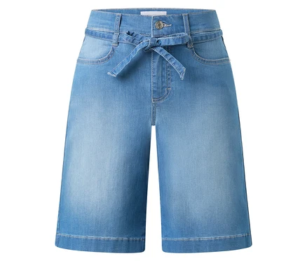 Světle modré džínové culottes se zavazovacím páskem a dvěma kapsami vpředu.