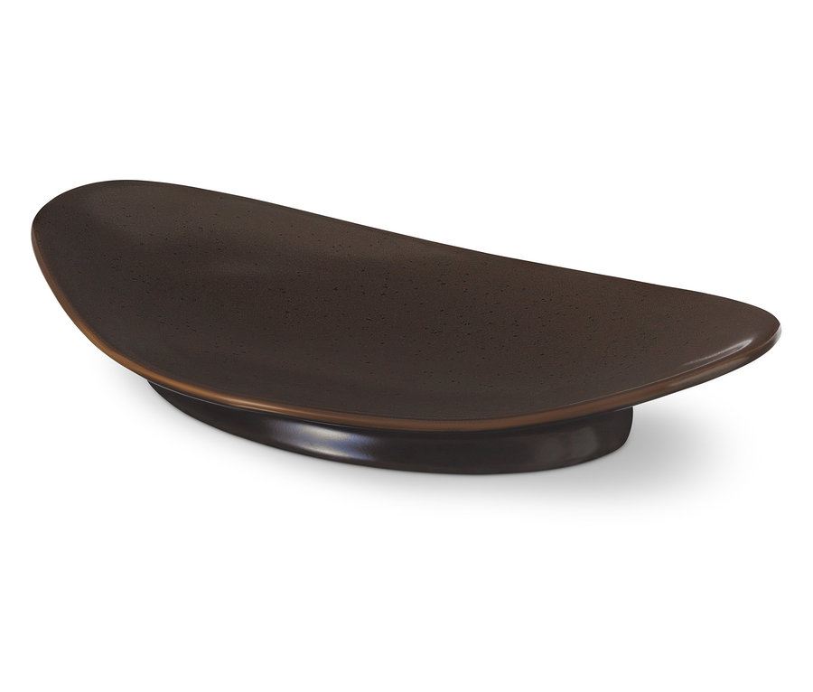 Hnědá mýdlenka na bílém pozadí.