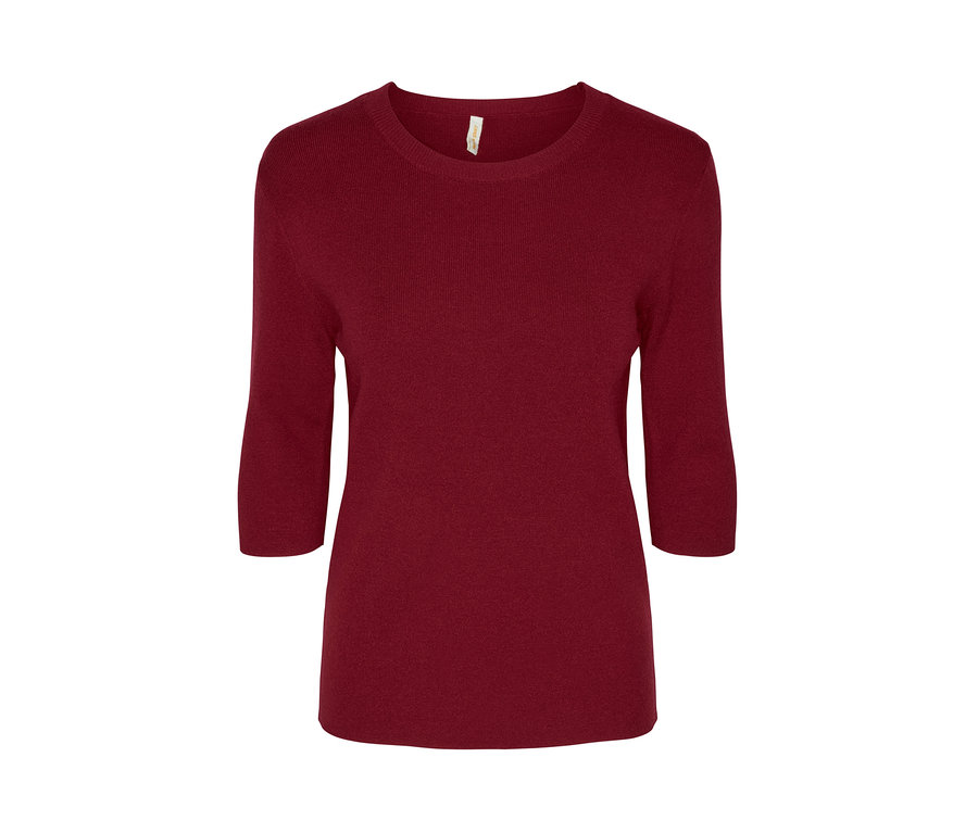 Vínové triko z jemného úpletu s tříčtvrtečními rukávy.