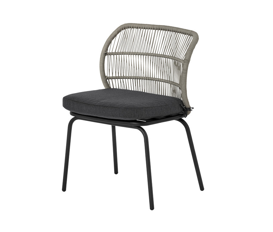 Židle s textilním výpletem a tmavě šedým sedákem.