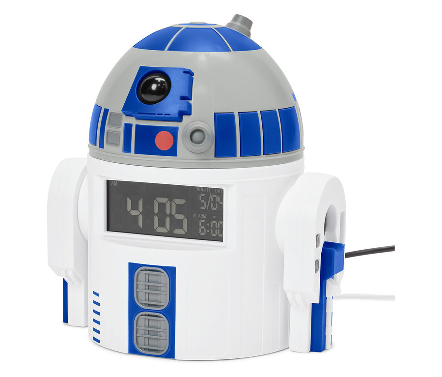 R2-D2 budík zobrazuje čas 4:05 a datum 5/8.
