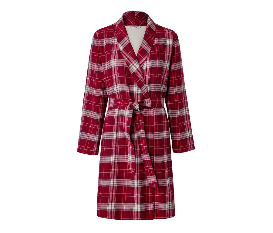 Červený kostkovaný flanelový župan s páskem.
