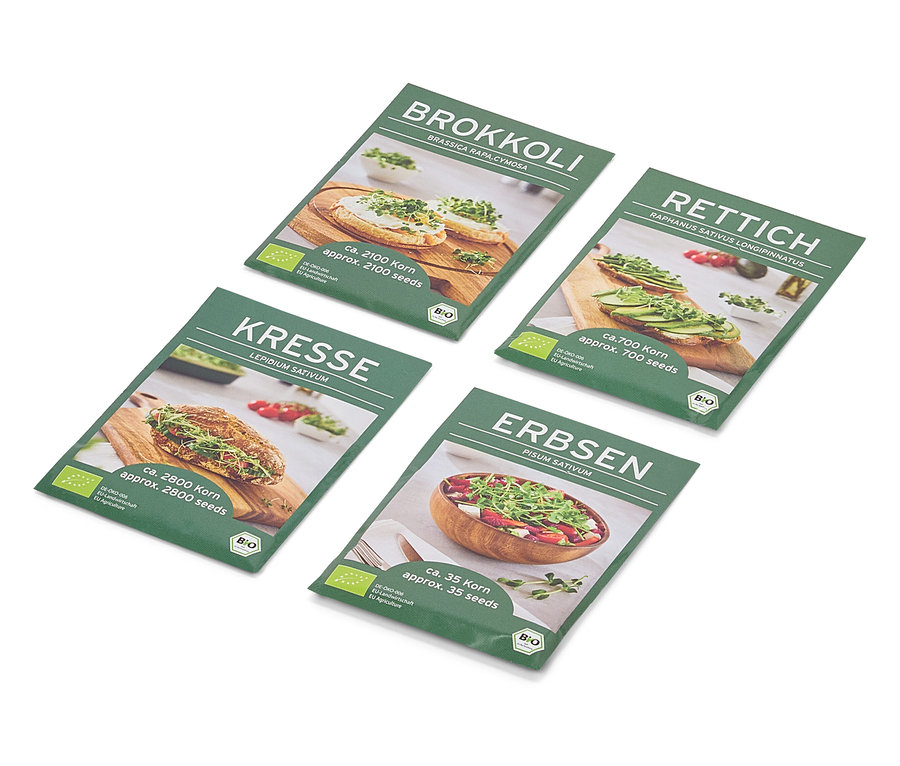Čtyři zelené sáčky se semínky leží diagonálně na bílém pozadí. Na sáčcích jsou obrázky brokolice, řeřichy, ředkvičky a hrachu.
