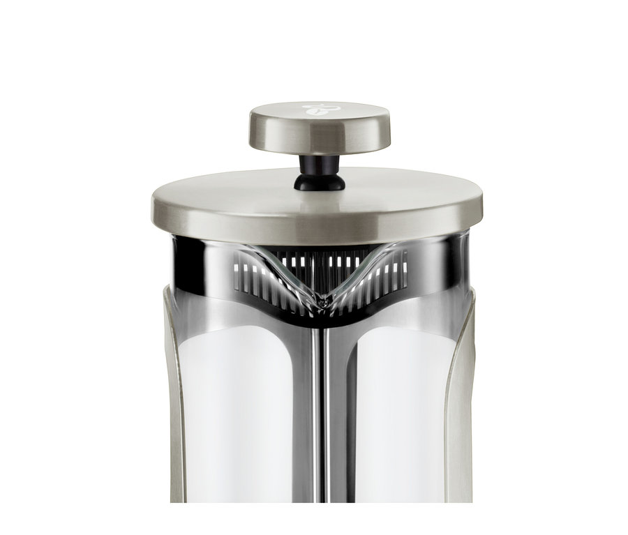 Detail stříbrné konvičky french press 300 ml pro 2 šálky.