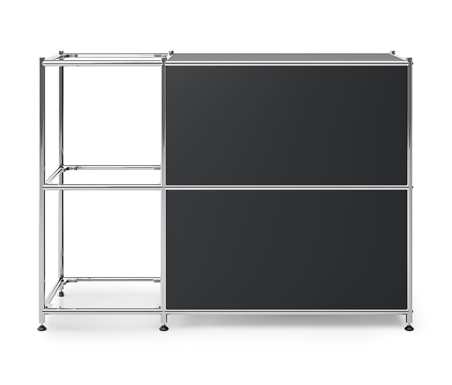 Černá kovová odkládací skříňka »CN3« se 2 výklopnými dvířky.