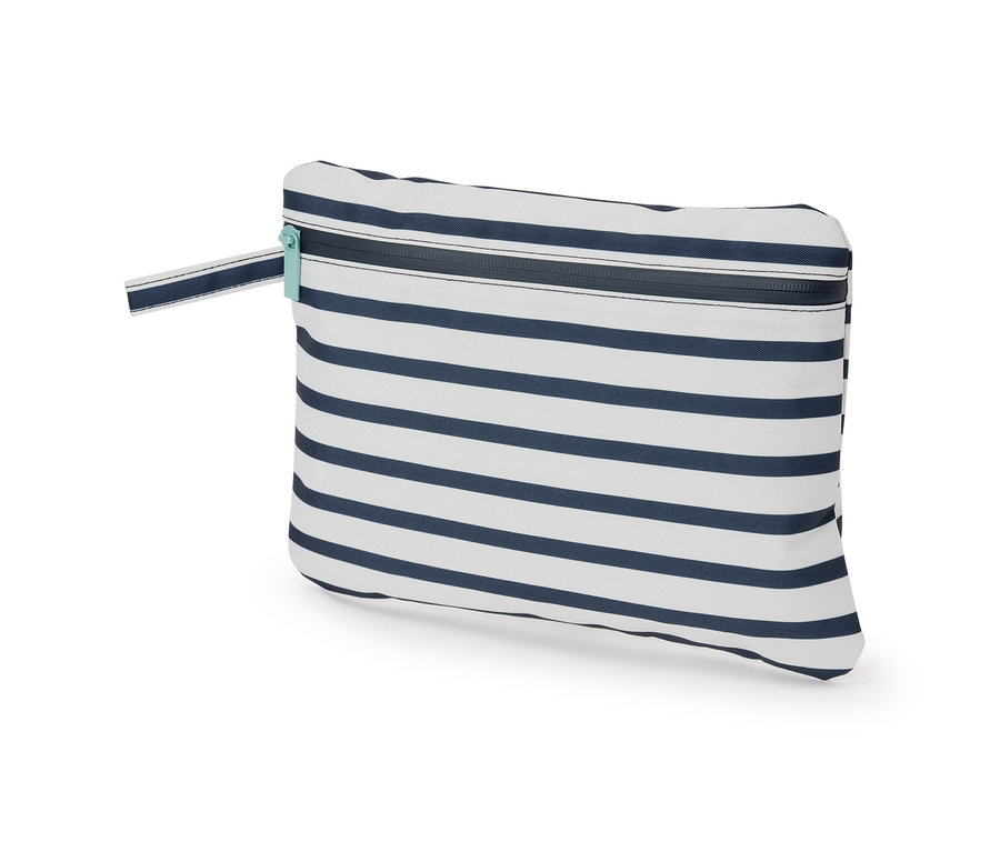 Pruhovaný vak na mokré věci.