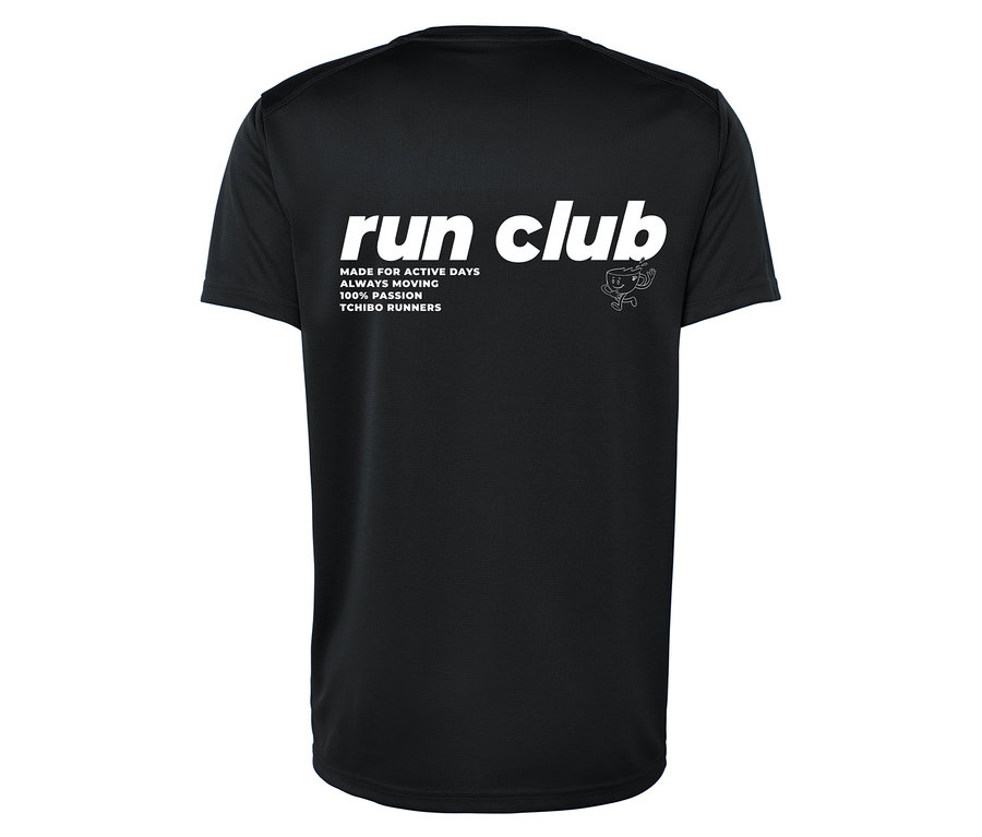 Černé tričko s nápisem "run club", "MADE FOR ACTIVE DAYS ALWAYS MOVING 100% PASSION TCHIBO RUNNERS" a šálkem s křídly.