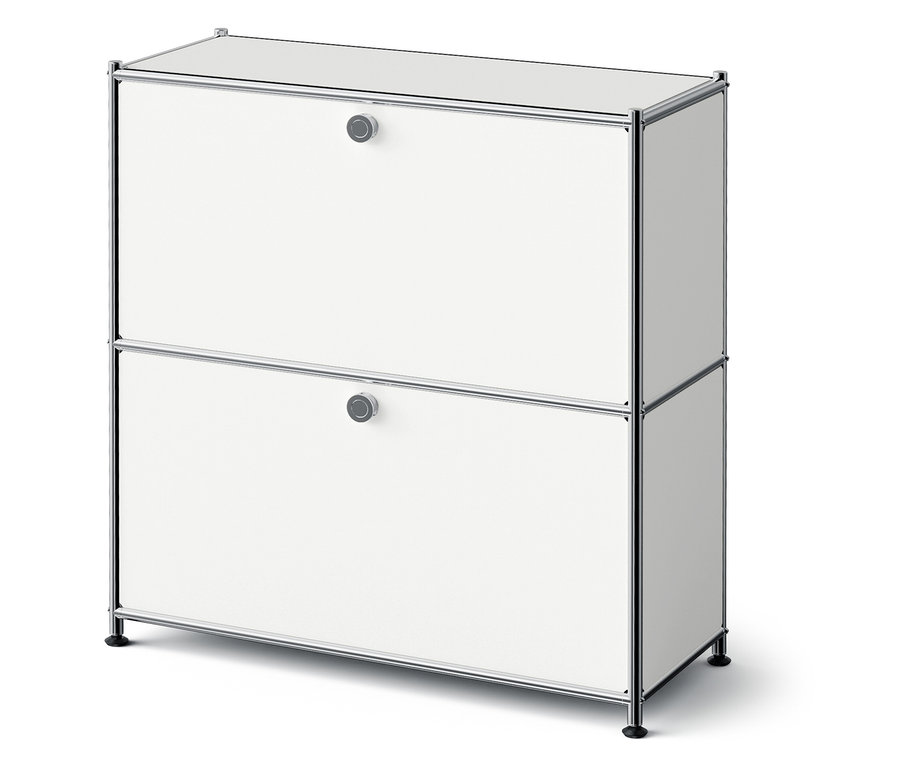Bílý dvoupodlažní úložný modul s chromovaným rámem.