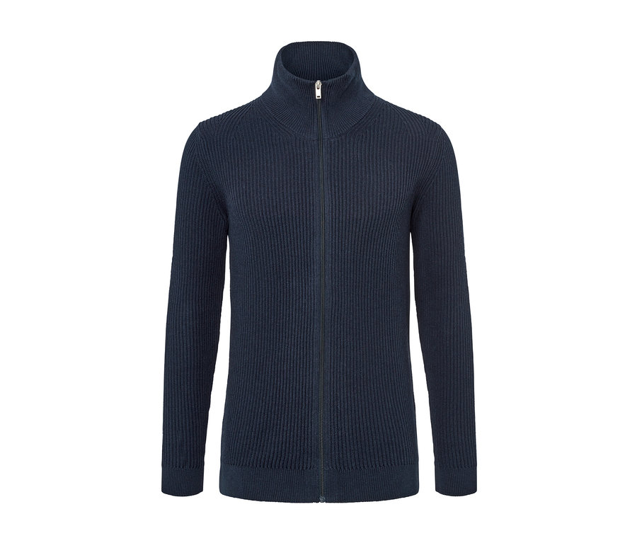 Námořnicky modrý pletený svetr se zipem.
