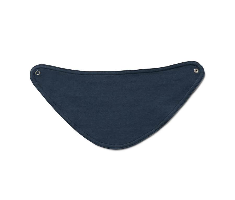 Tmavě modrý bryndák ze soupravy pro miminka.