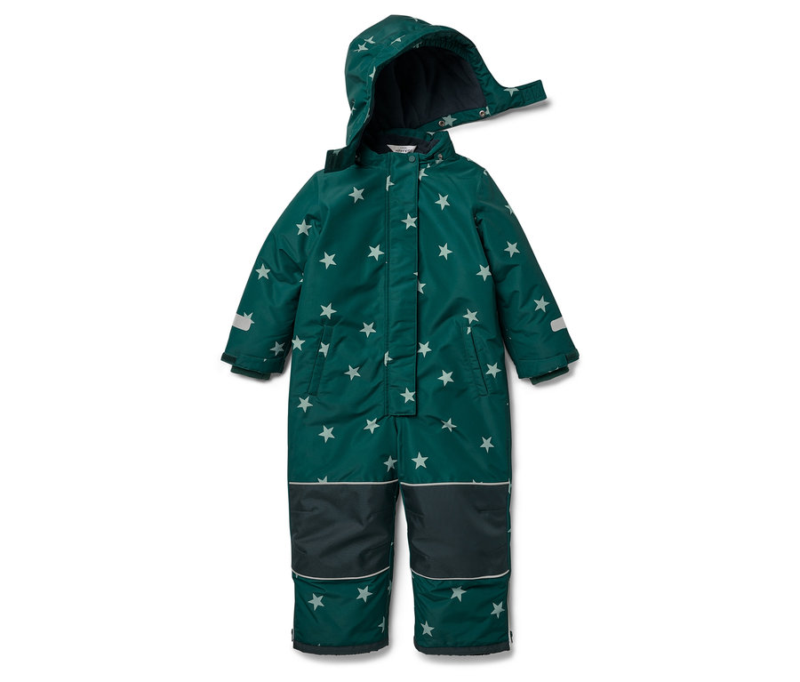 Zimní kombinéza tmavě zelené barvy s bílými hvězdami a kapucí.