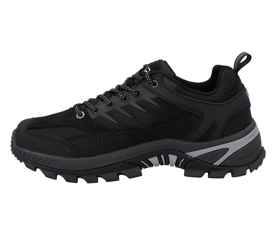 Černá treková bota se šňůrkami a šedými akcenty.