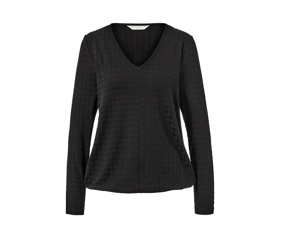 Černé strukturované triko s dlouhým rukávem.