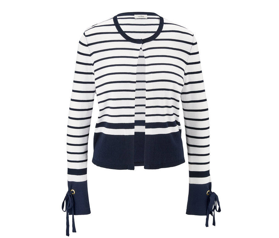 Kabátek z jemné pleteniny s volánovými rukávy s modrými a bílými pruhy.