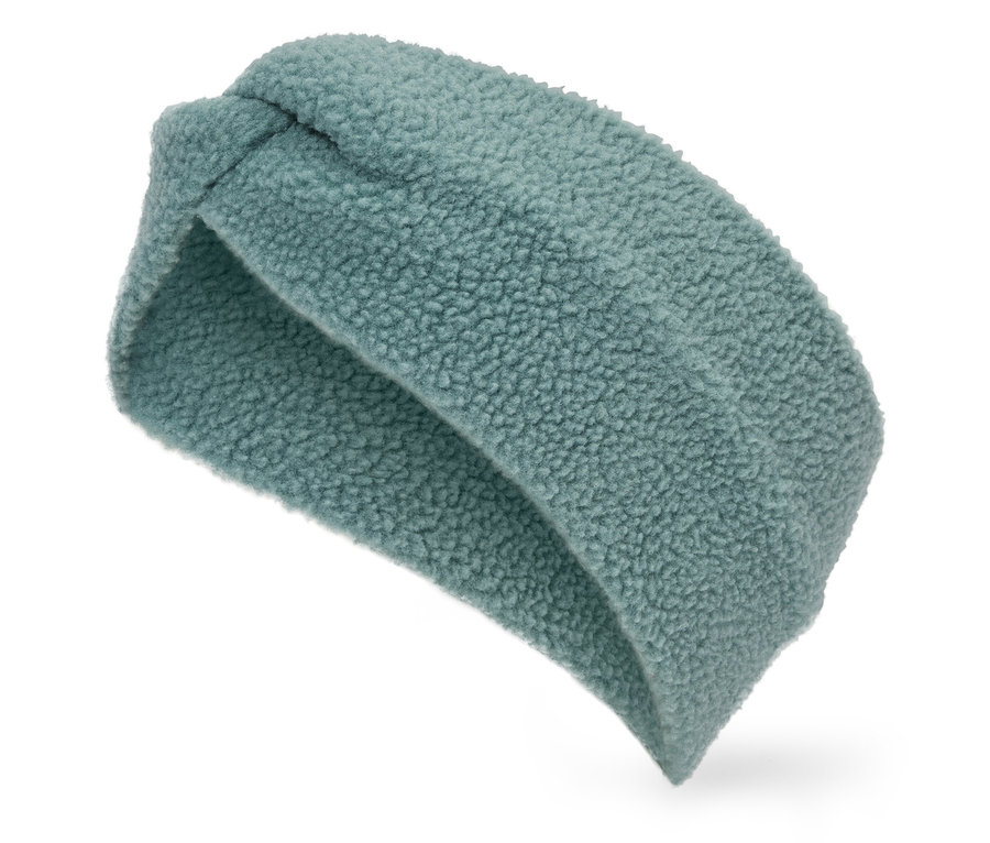 Modrá chlupatá čelenka s uzlem na bílém pozadí.