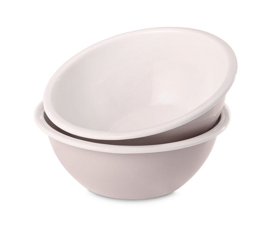 Dvě smaltované misky na sobě.