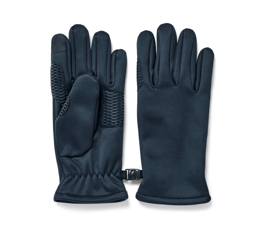 Dvoje softshellové rukavice.