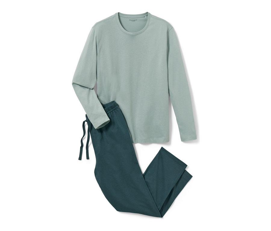 Pánské pyžamo se světle zeleným tričkem s dlouhým rukávem a tmavě zelenými kalhotami.